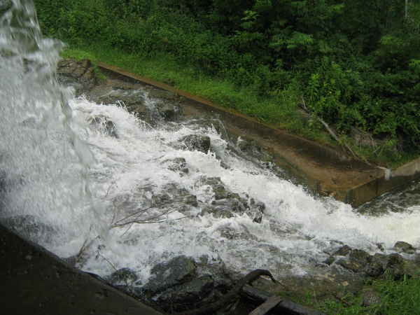 водопад.JPG